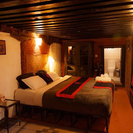 Hira Guest House Lalitpur Exterior foto