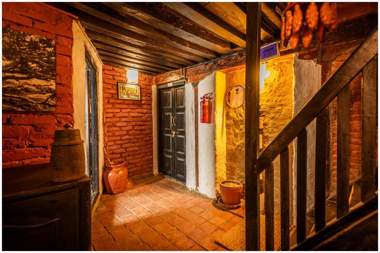 Hira Guest House Lalitpur Exterior foto